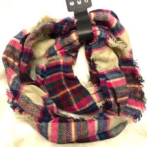 Ardene Infinity Pink Plaid Scarf